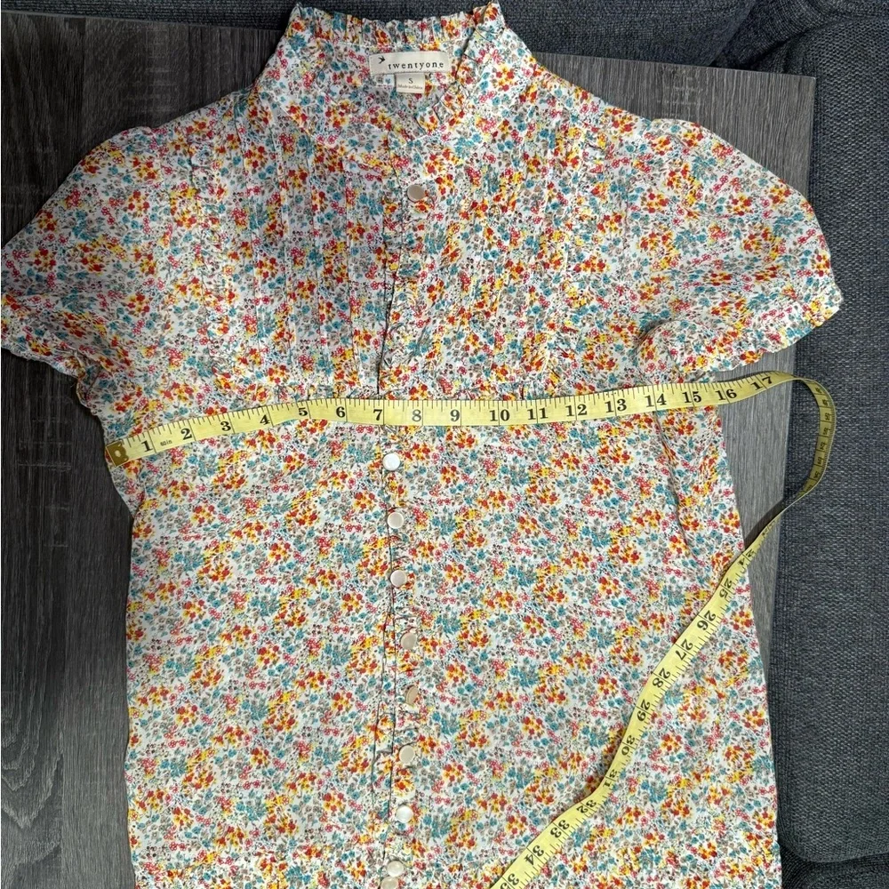 Twentyone  Floral Blouse - Multicolor - Picture 13 of 15
